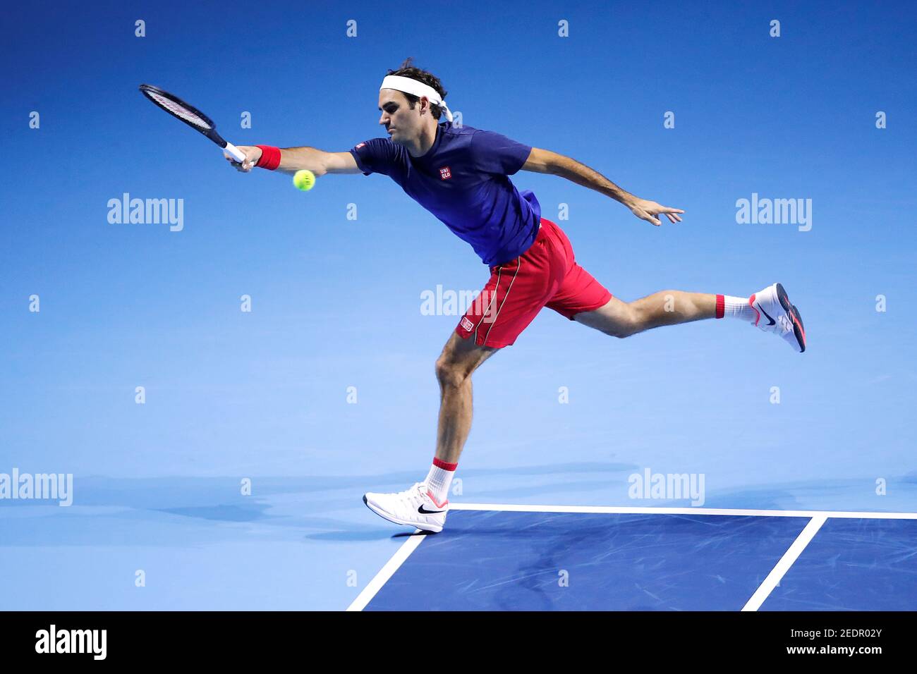 Roger federer at practice hi-res stock photography and images - Page 2 -  Alamy