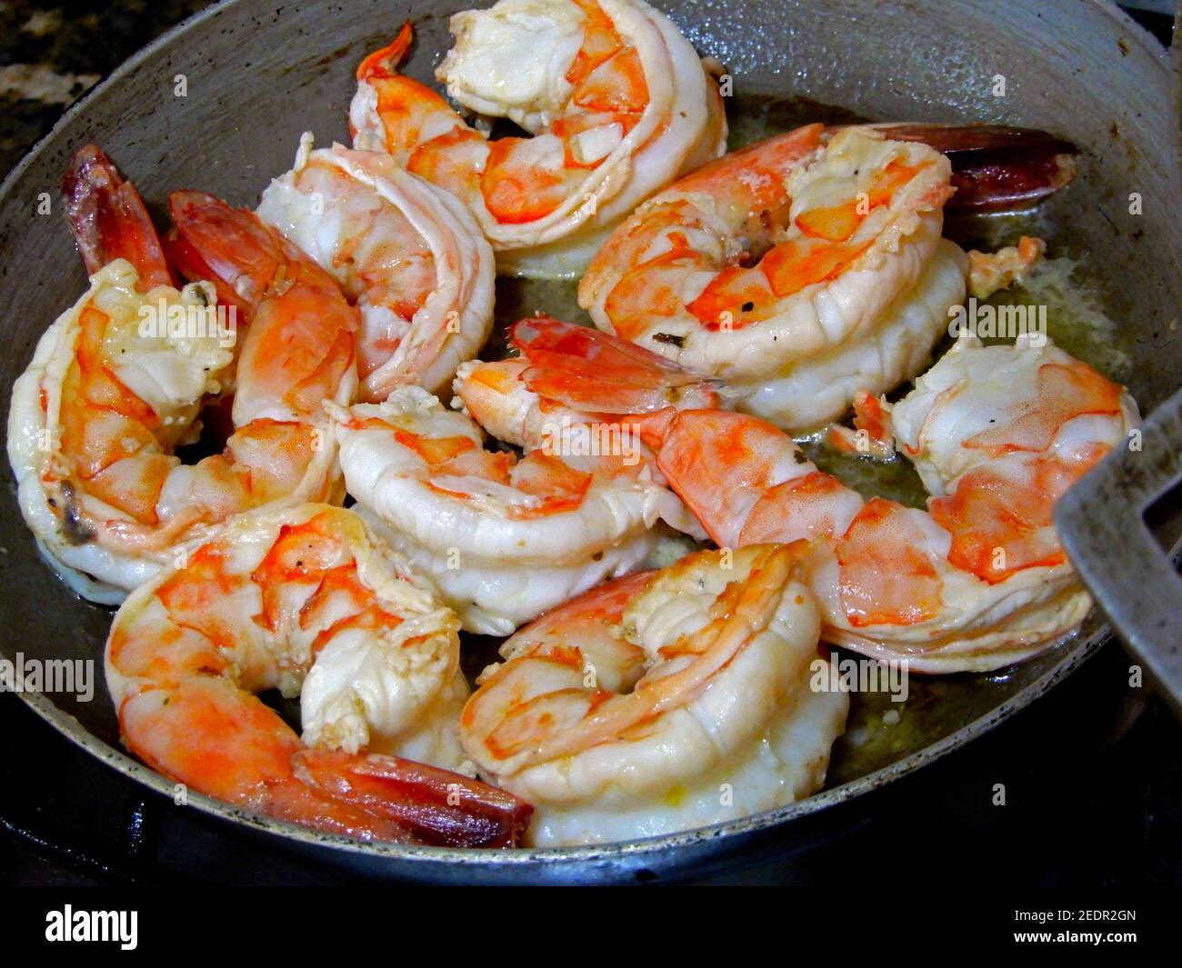 Fried large shrimp Stock Photo - Alamy