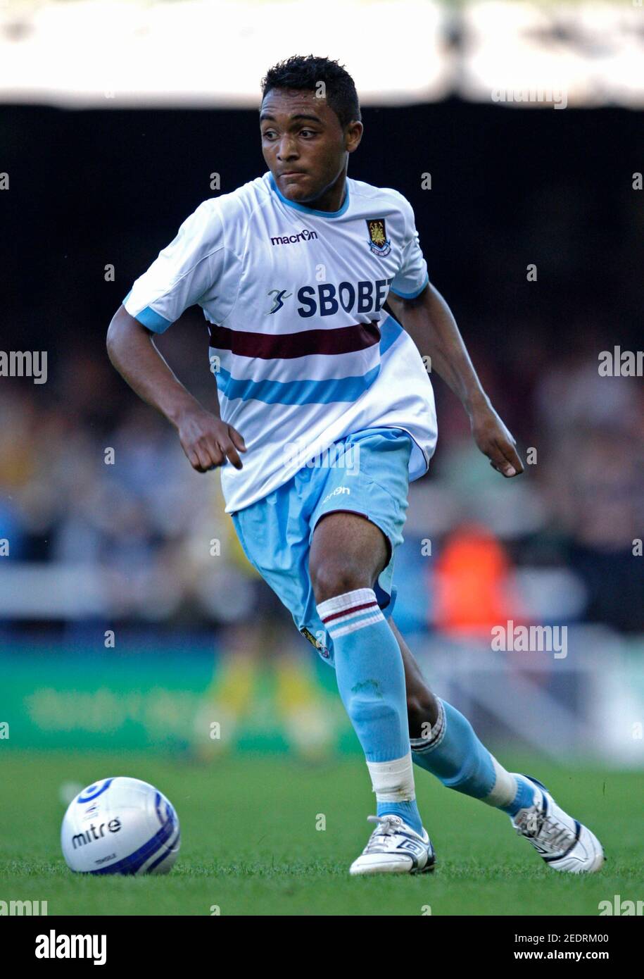 Jordan brown west ham united hi-res stock photography and images - Alamy