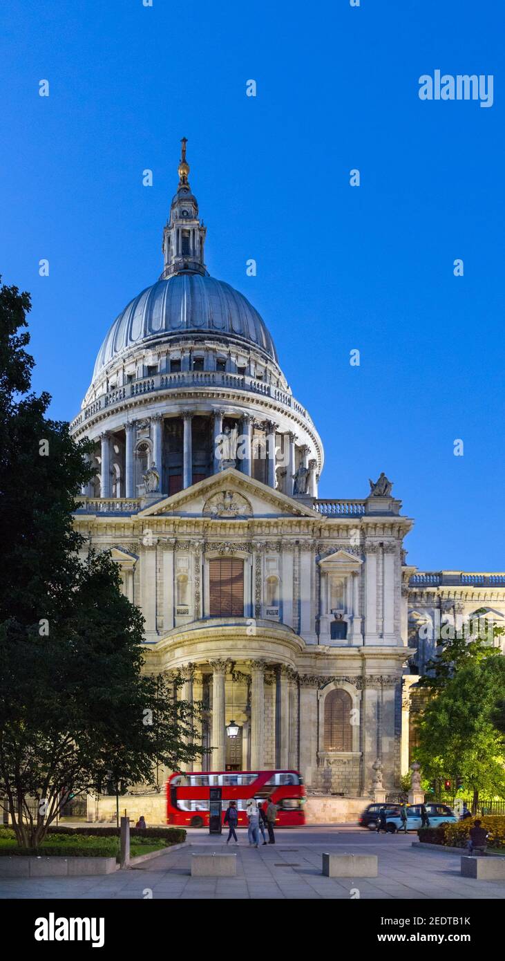 St Paul's Cathedral exterior at night, London, England, UK Stock Photo