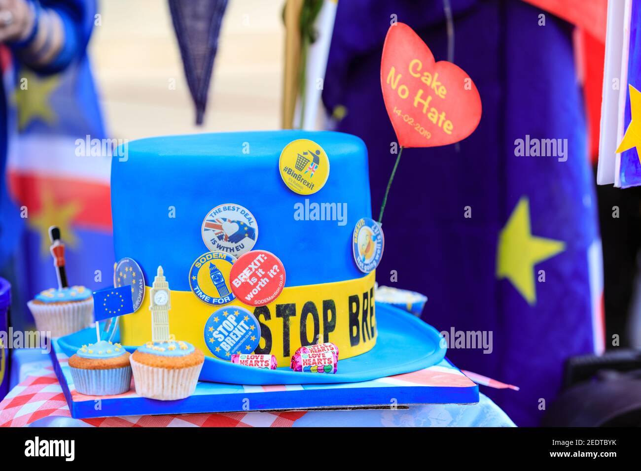 Stop Brexit top hat usually worn by activist Steve Bray, with buttons and stickers, Westminster, London, UK Stock Photo