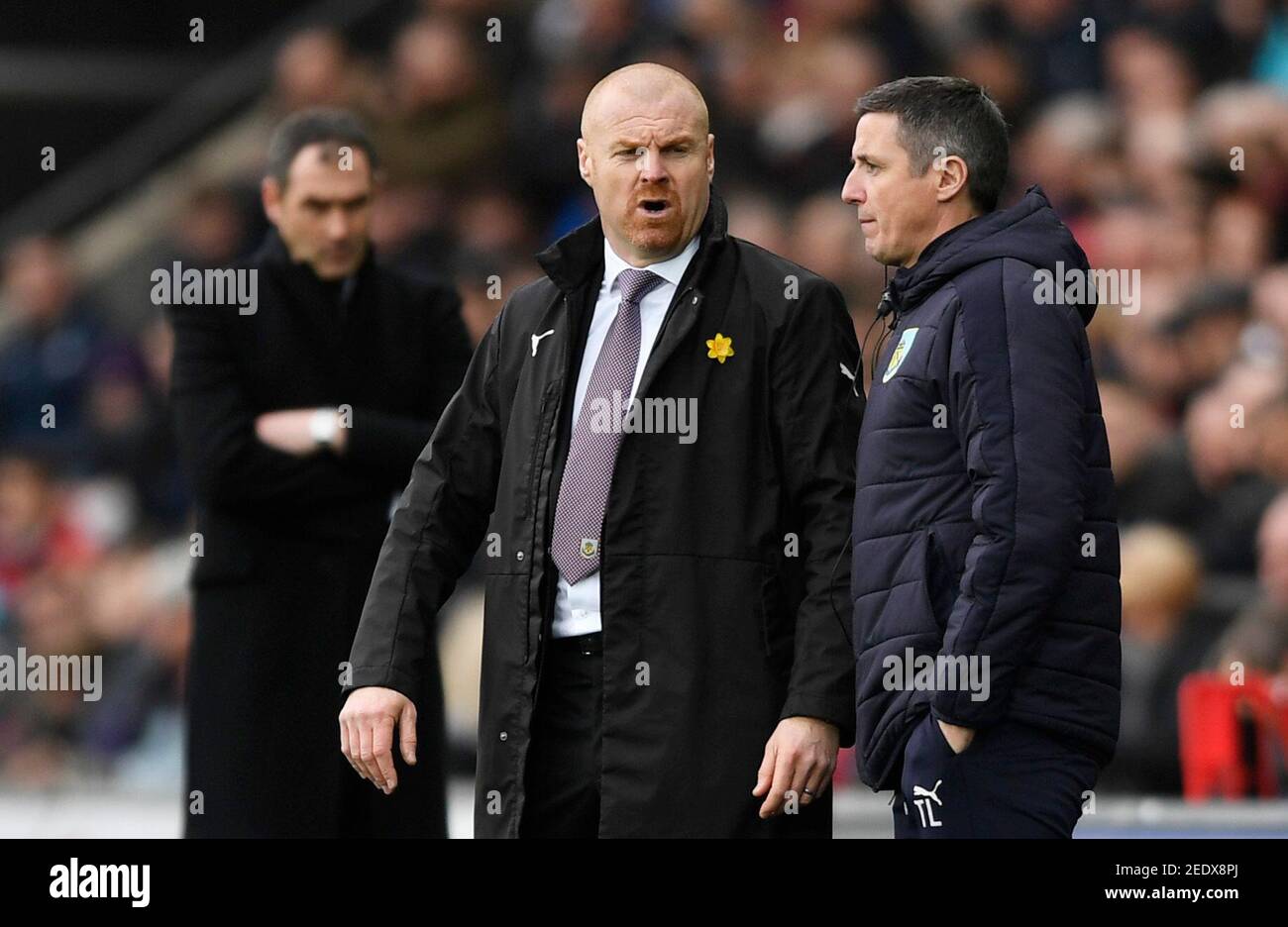 Burnley manager sean dyche and first team coach tony loughlan hi-res ...