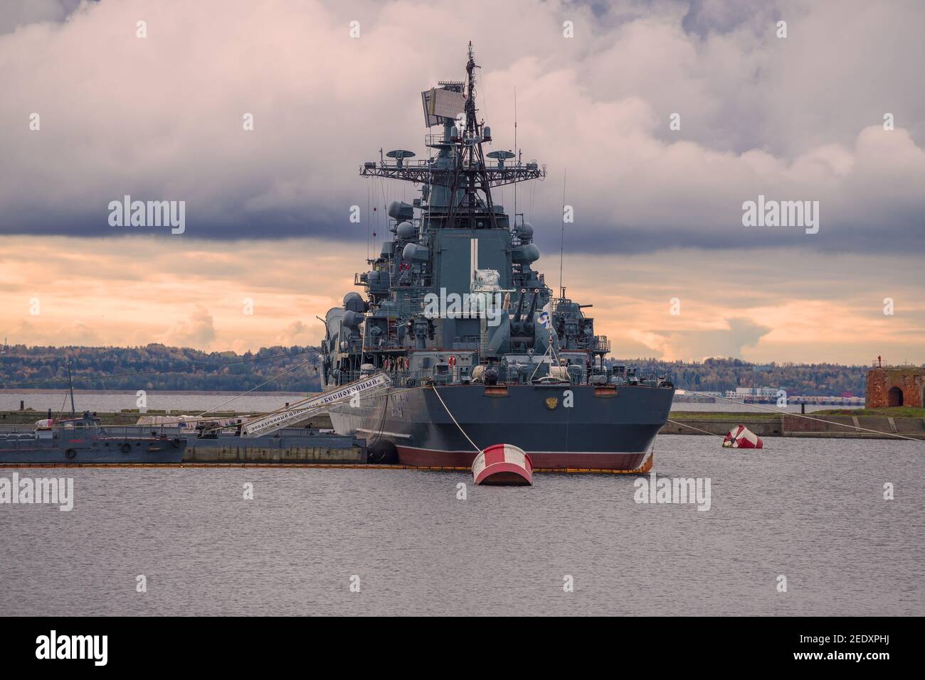 KRONSTADT, RUSSIA - OCTOBER 06, 2019: Warship-museum  'Bespokoyny' at the berth on a October evening Stock Photo