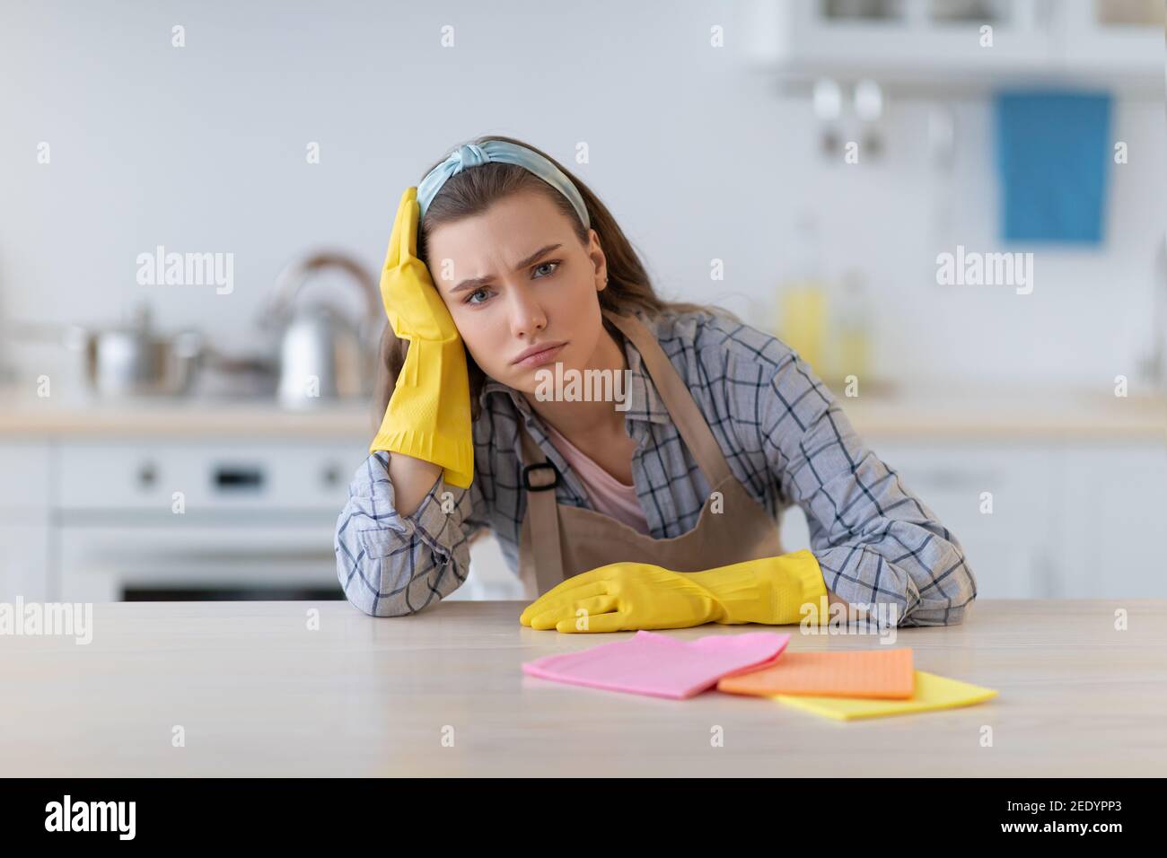Tired woman housework hi-res stock photography and images - Alamy