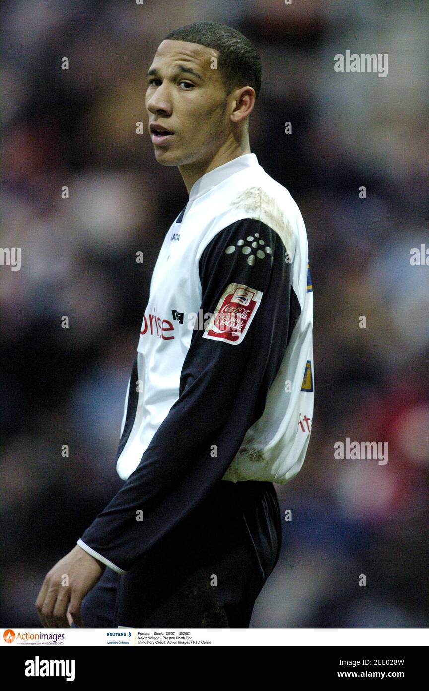 Football Stock 06 07 10 2 07 Kelvin Wilson Preston North End Mandatory Credit Action Images Paul Currie Stock Photo Alamy