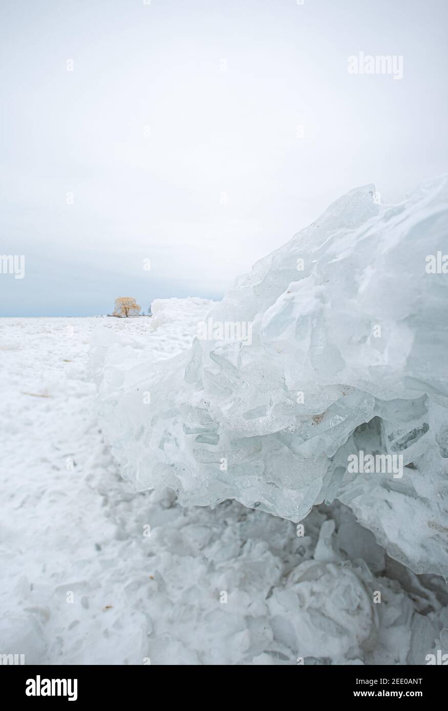 frozen lake erie Stock Photo - Alamy