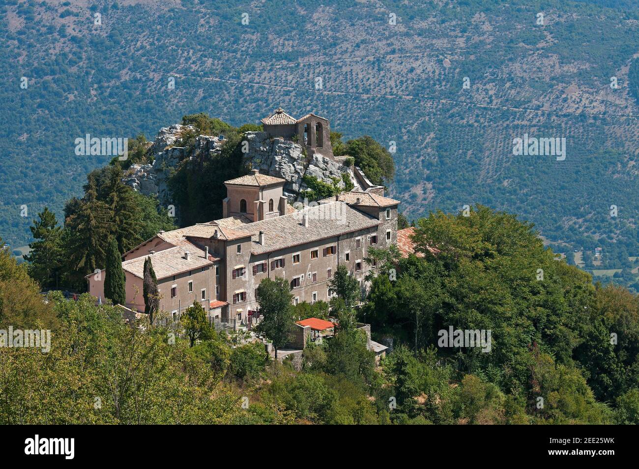 Santuario della Mentorella (Shrine of Mentorella) near Guadagnolo, Prenestini mountains, Lazio, Italy Stock Photo