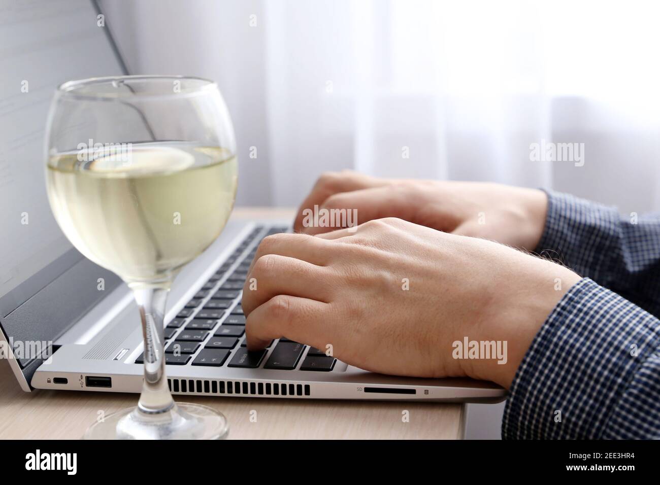 Drunk guy wine hires stock photography and images Alamy