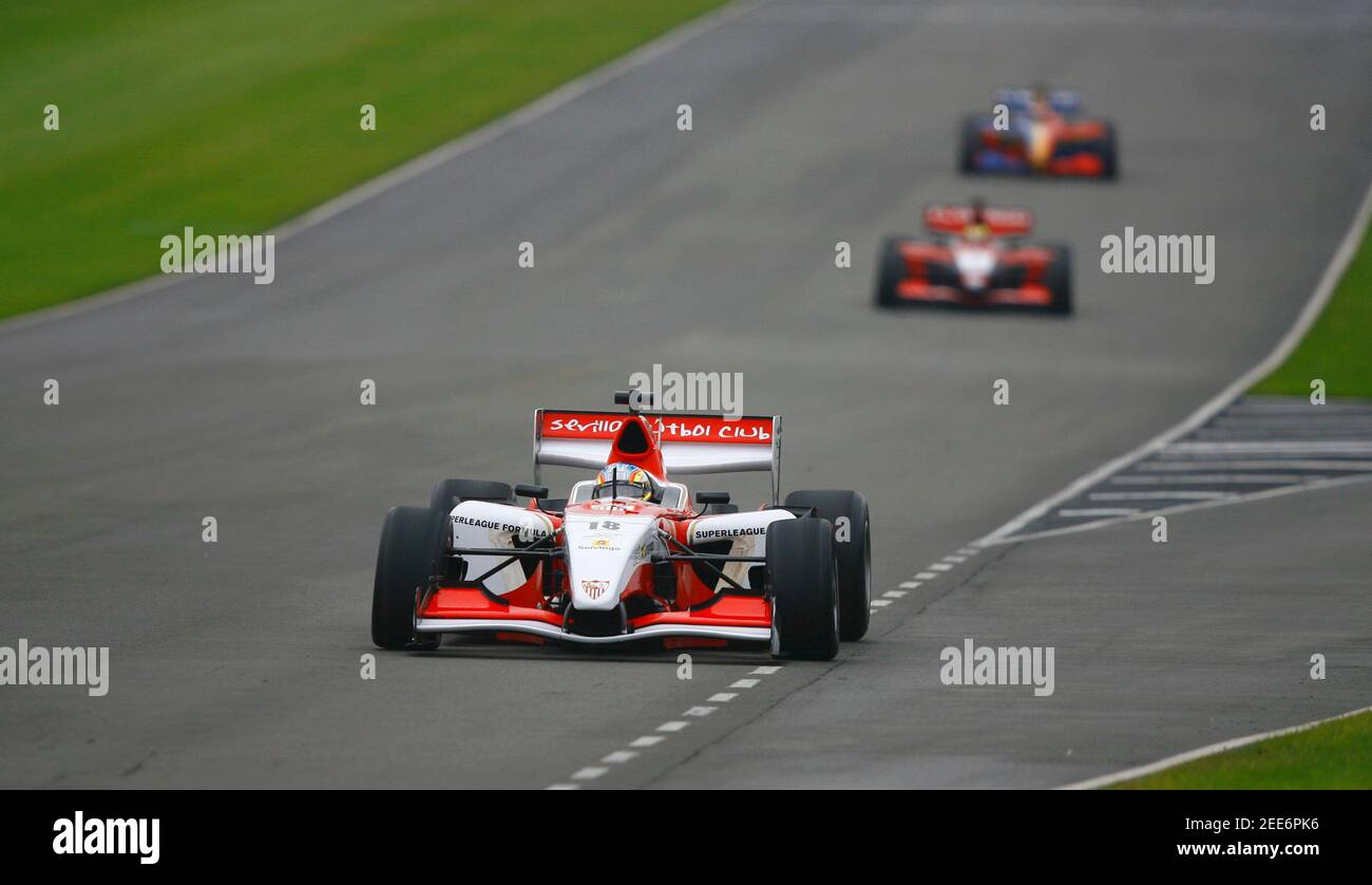 Motor Sport Superleague Formula Uk Grand Prix Donington Park 1 8 09 Esteban Guerrieri Sevilla Fc In Action Mandatory Credit Action Images Peter Cziborra Stock Photo Alamy Motor Sport Superleague Formula Uk Grand Prix Donington Park 1 8 09 Esteban Guerrieri Sevilla Fc In Action Mandatory Credit Action Images Peter Cziborra Stock Photo Alamy