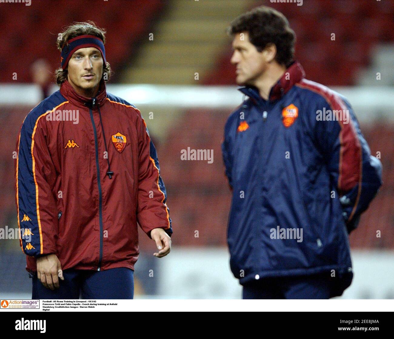 Football - AS Roma Training in Liverpool - 18/3/02 Francesco Totti and  Fabio Capello - Coach during training at Anfield Mandatory Credit:Action  Images / Darren Walsh Digital Stock Photo - Alamy