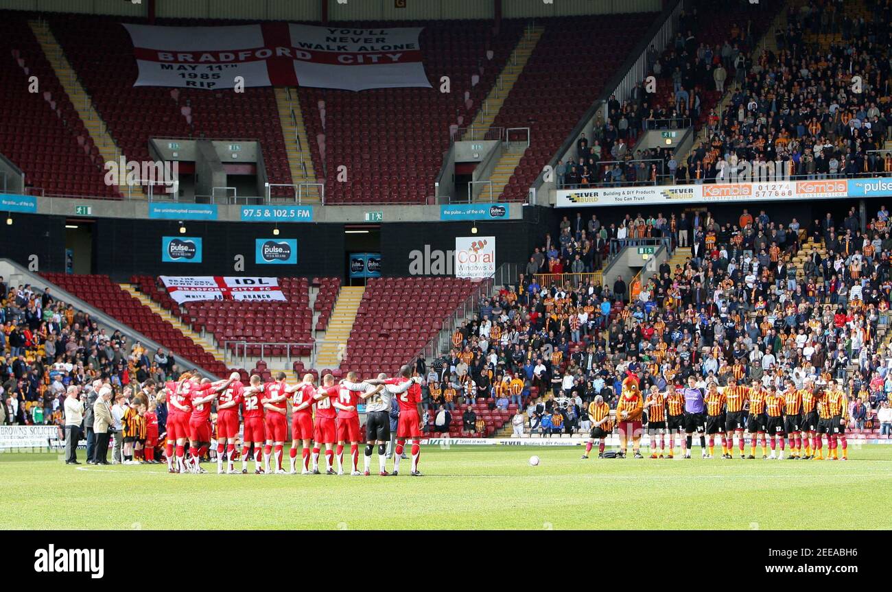 Bradford City Stadium Fire High Resolution Stock Photography And Images Alamy