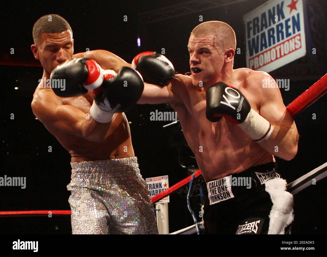 Boxing - Callum Johnson v Lee Duncan - Light Heavyweight Fight - Liverpool  Echo Arena - 16/7/11 Callum Johnson (R) in action against Lee Duncan  Mandatory Credit: Action Images / Lee Smith Stock Photo - Alamy