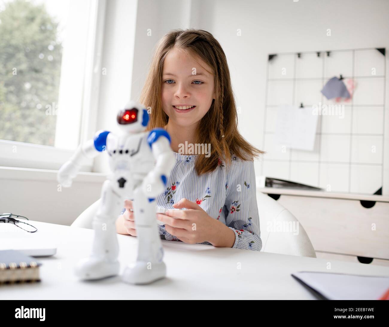 Coding for kids hi-res stock photography and images - Page 7 - Alamy