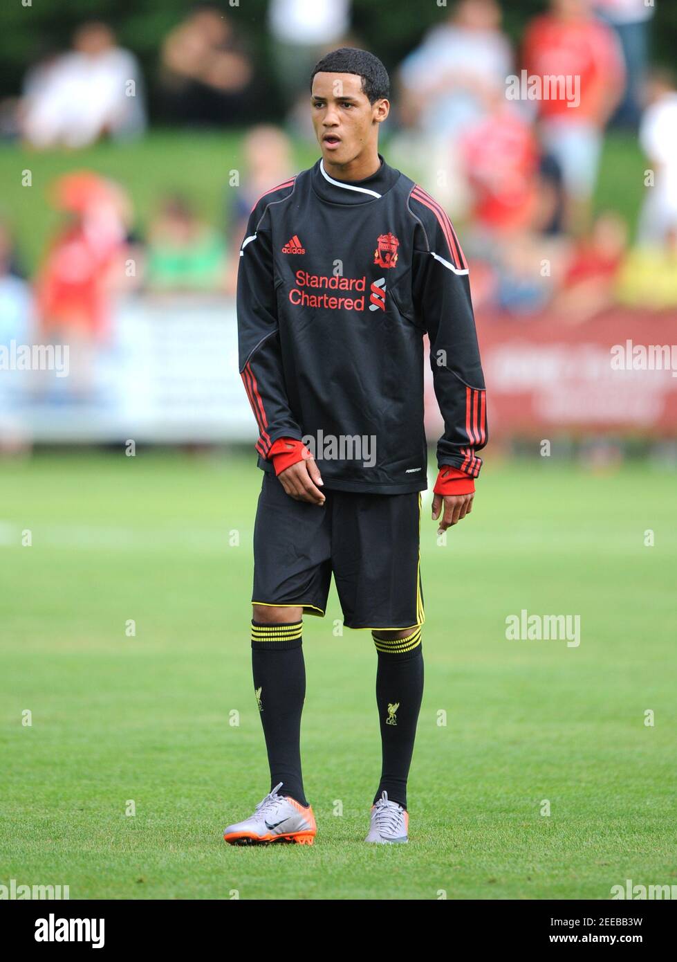 Football - Grasshopper Zurich v Liverpool - Pre Season Friendly - Herti  Stadion, Zug, Switzerland - 10/11 - 21/7/10 Thomas Ince - Liverpool warms  up Mandatory Credit: Action Images / Henry Browne Stock Photo - Alamy