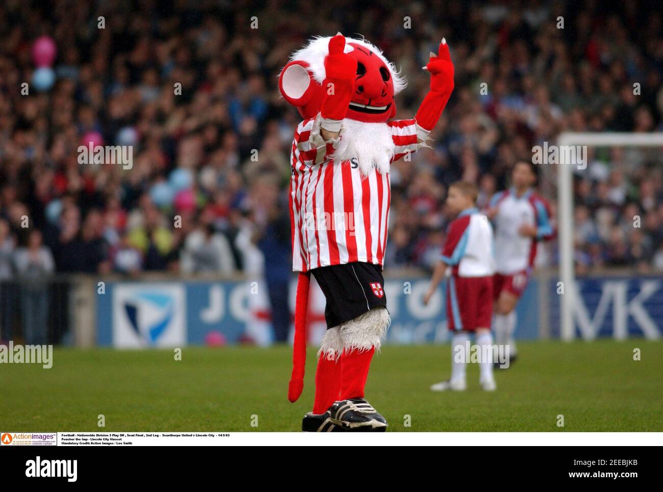 Football - Nationwide Division 3 Play Off , Semi Final , 2nd Leg -  Scunthorpe United v Lincoln City - 14/5/03 Poacher the Imp - Lincoln City  Mascot Mandatory Credit: Action Images / Lee Smith Stock Photo - Alamy