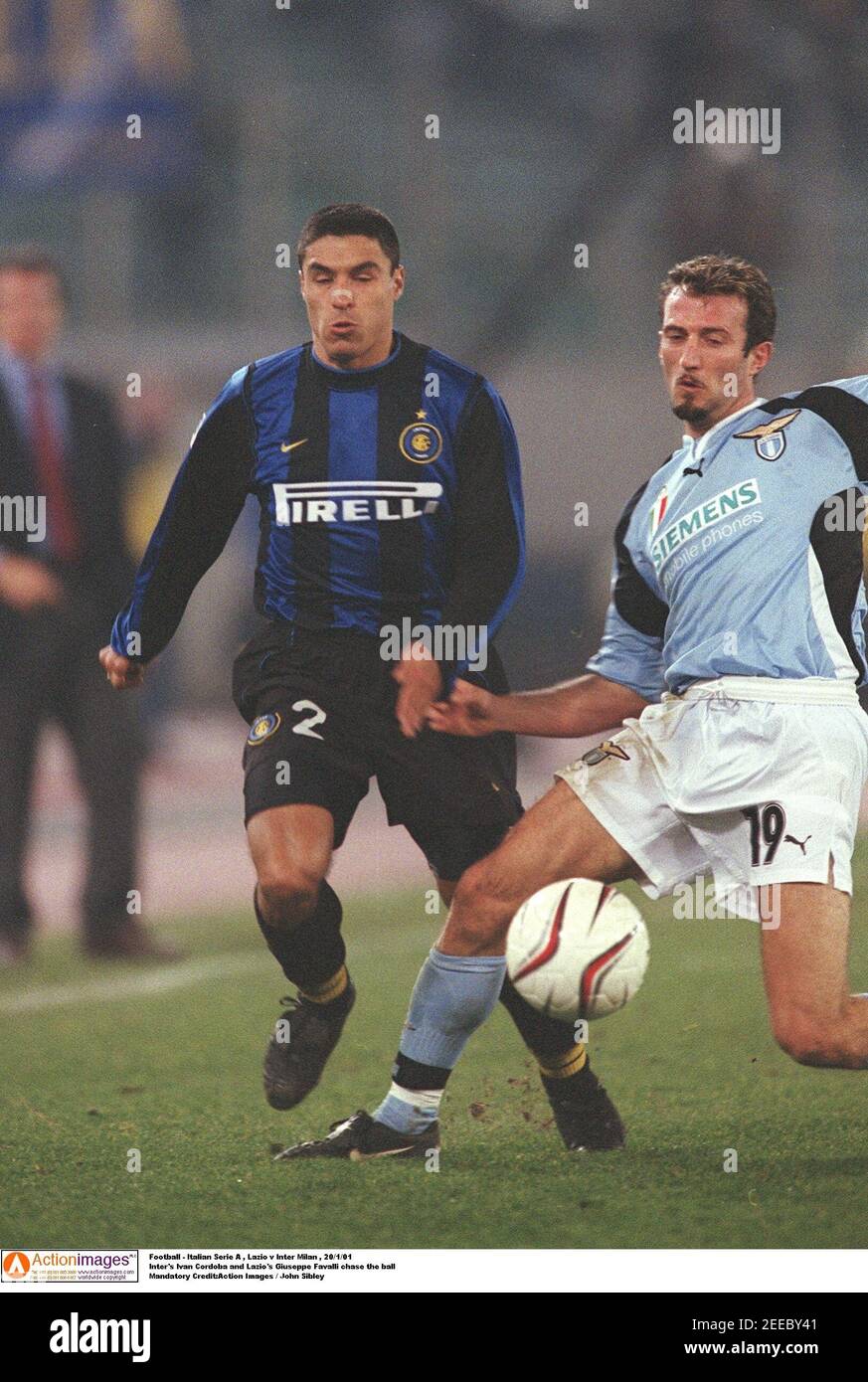Football Italian Serie A Lazio V Inter Milan 1 01 Inter S Ivan Cordoba And Lazio S Giuseppe Favalli Chase The Ball Mandatory Credit Action Images John Sibley Stock Photo Alamy