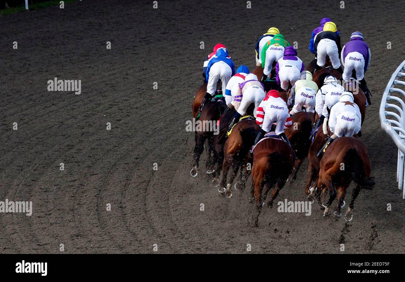 Horse Racing - Kempton - Kempton Park Racecourse - 6/8/13  Runners take a bend during the 18.30; The BetVictor Casino On Your Mobile Handicap Stakes  Mandatory Credit: Action Images / Julian Herbert  Livepic Stock Photo