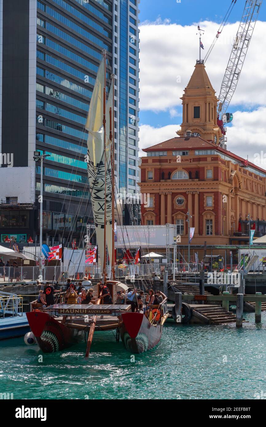 Waka moana hi-res stock photography and images - Alamy