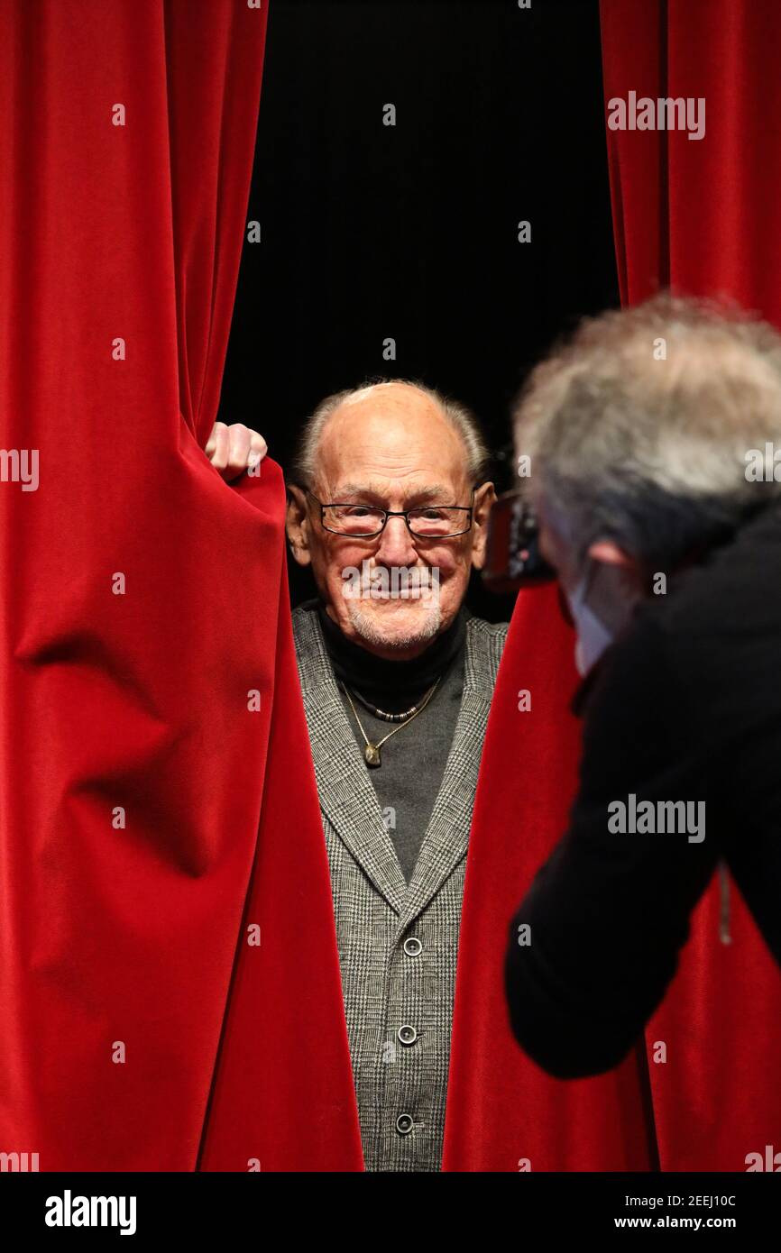 Herbert Kfer Beim 30. B.Z. Kulturpreis 2021 Im Im Deutschen Haus