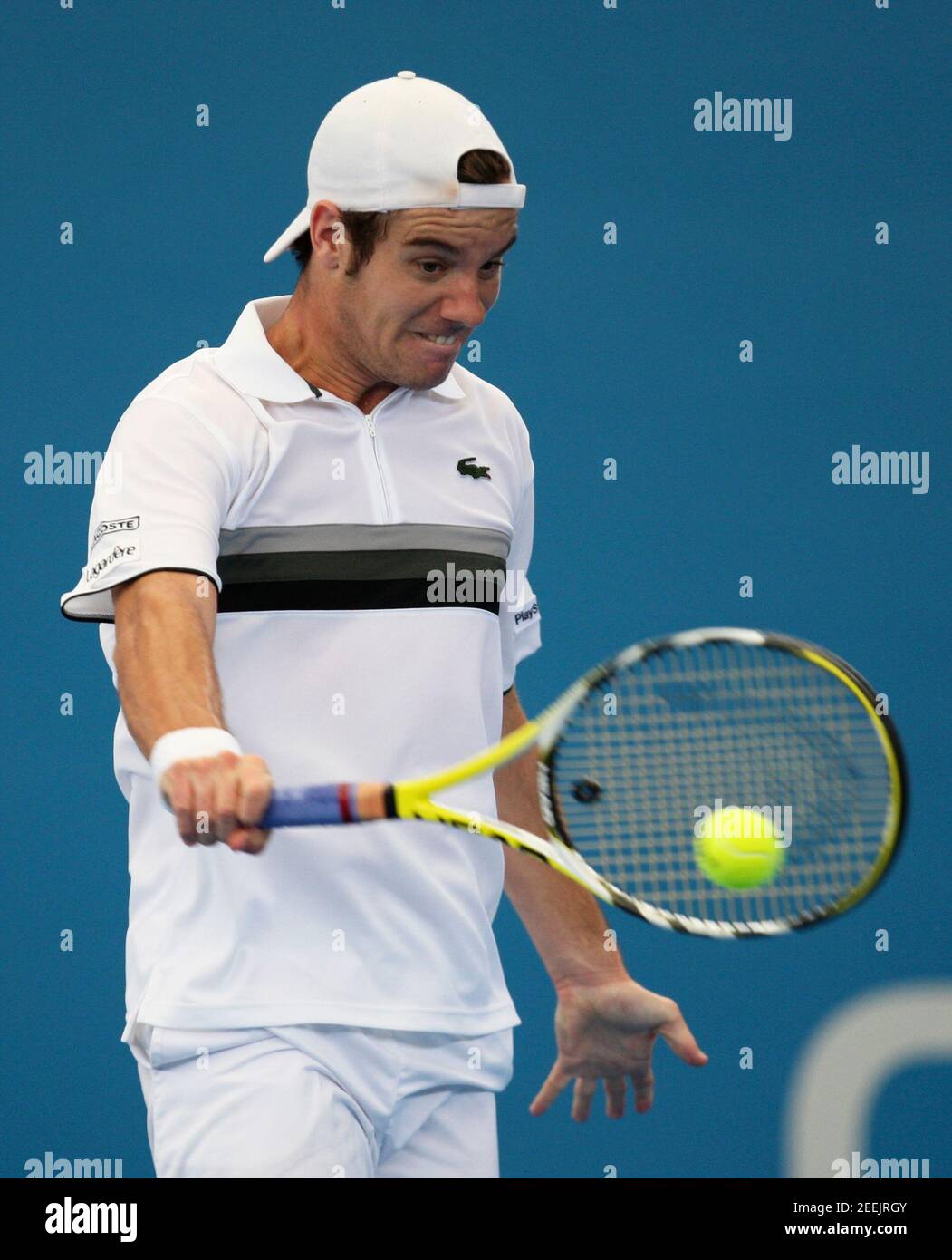 Rafael nadal in headband. / кубот л. Теннис брисбен. Робинсон дакворт. Теннис фото роджер федерер подача на willbal don.