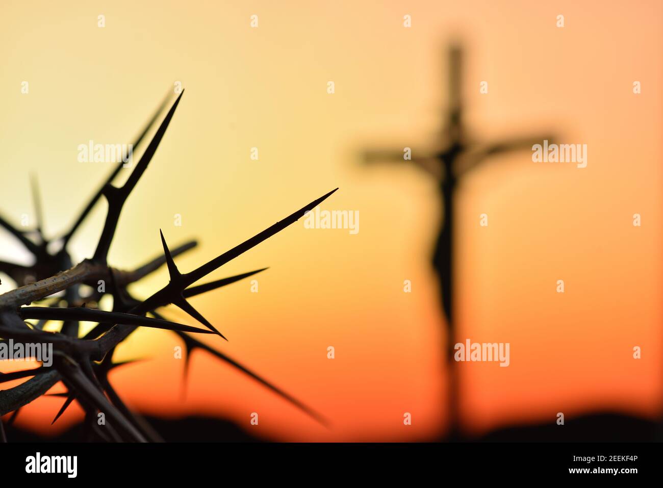 Jesus crown of thorns icon hi-res stock photography and images - Alamy