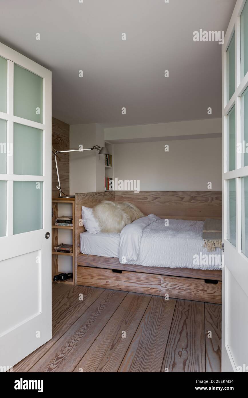 Floorboard hires stock photography and images Alamy