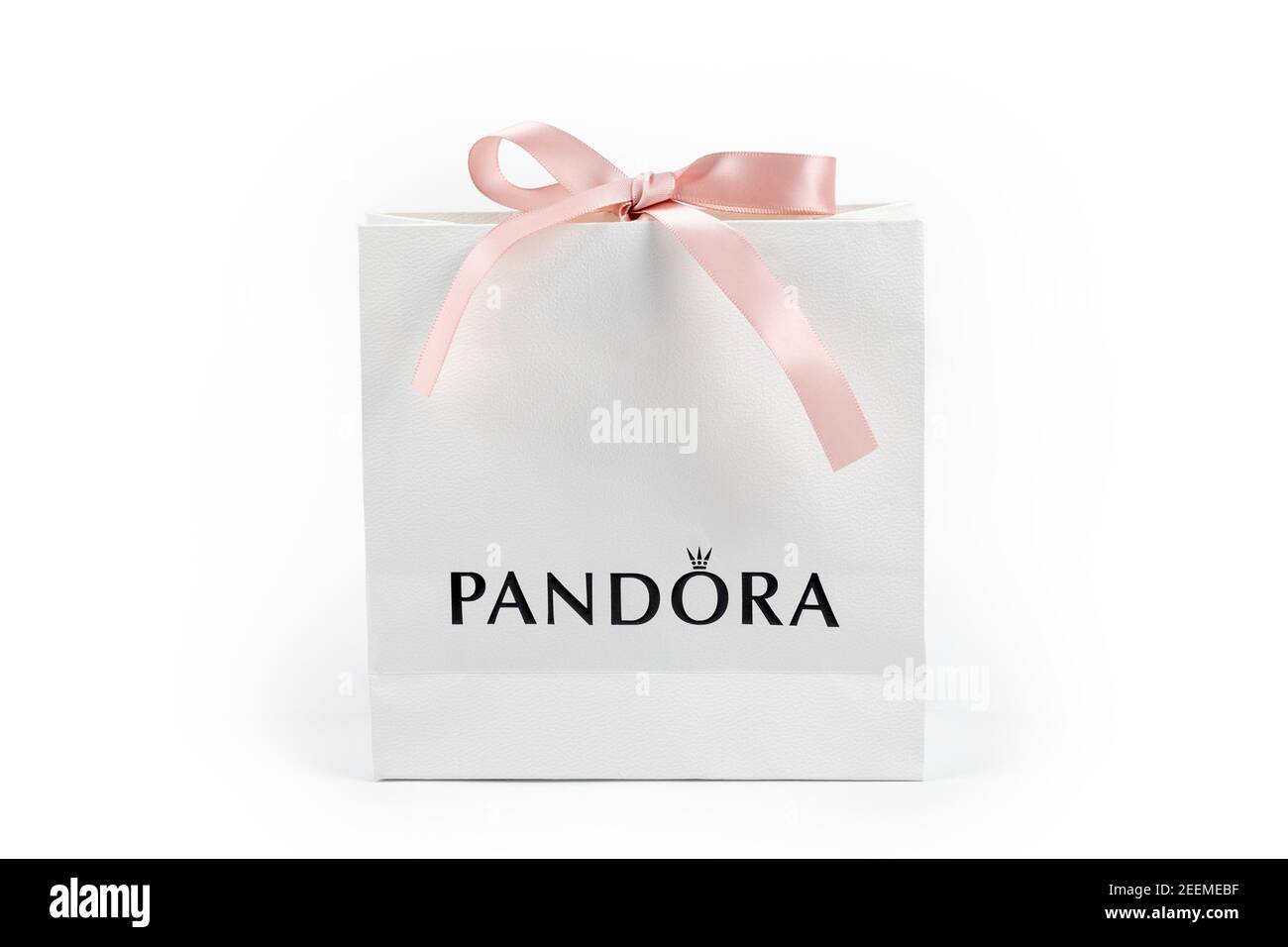 KYIV, UKRAINE - FEBRUARY 11, 2021: Pandora paper bag with pink bow and pink boxes. Famous for its bracelets charms brand is a manufacturer of jew Stock Photo - Alamy