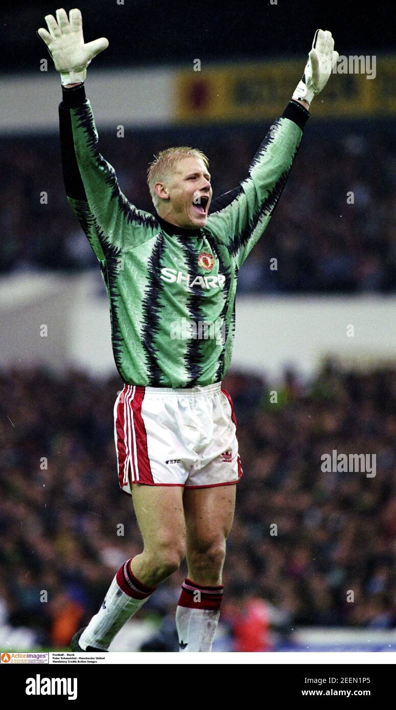 Sport football peter schmeichel hi-res stock photography and images - Alamy