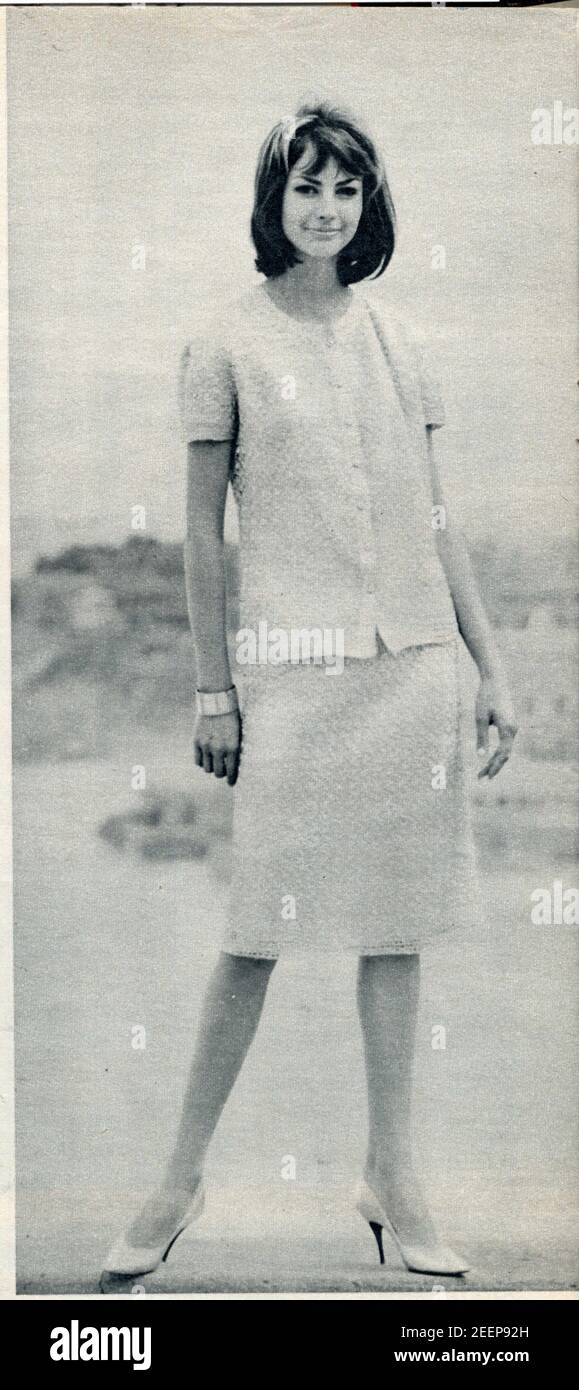 Publicité ancienne. Mode femme.1960 Stock Photo - Alamy