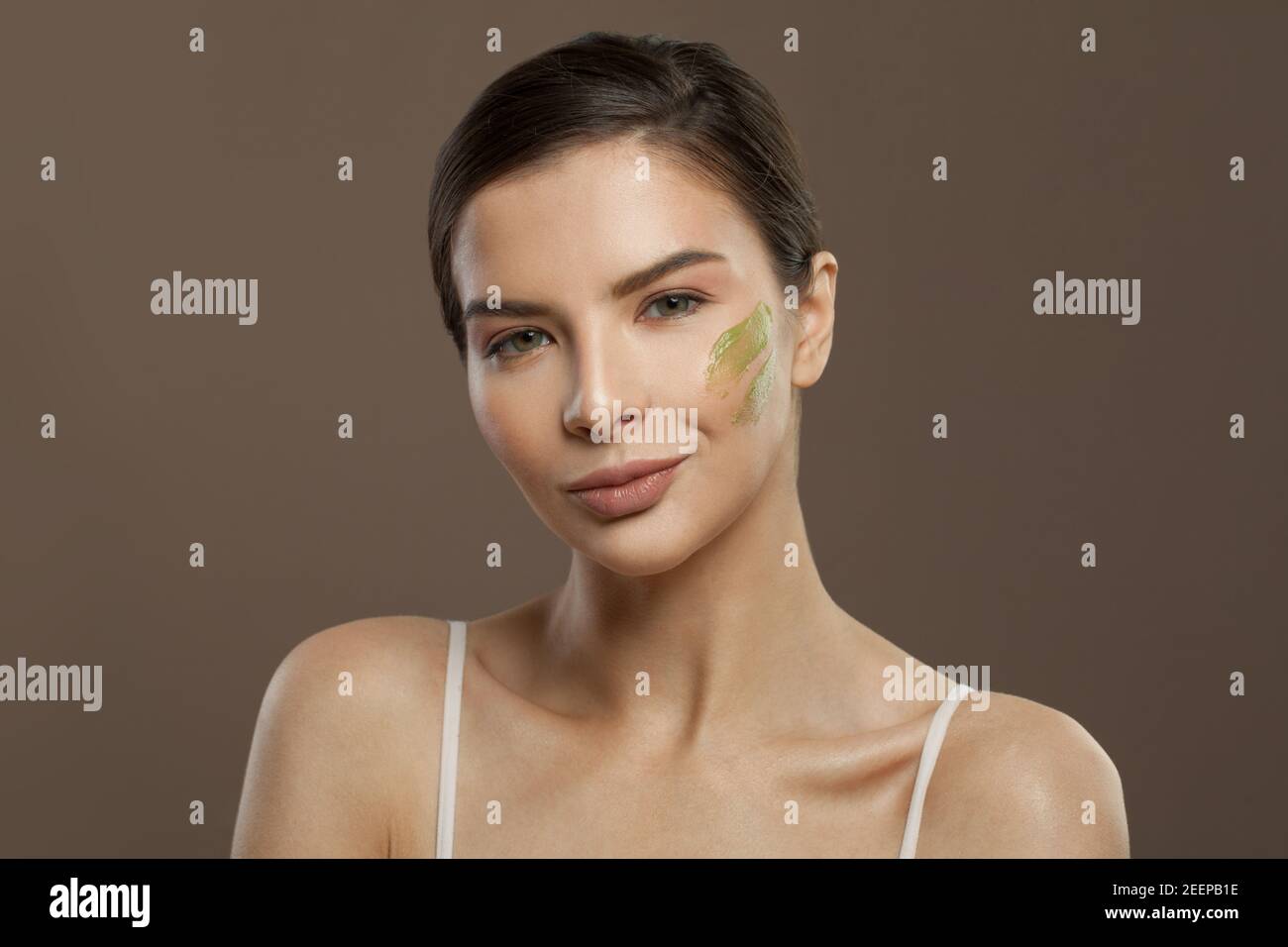 Close up pretty young latina hi-res stock photography and images - Alamy