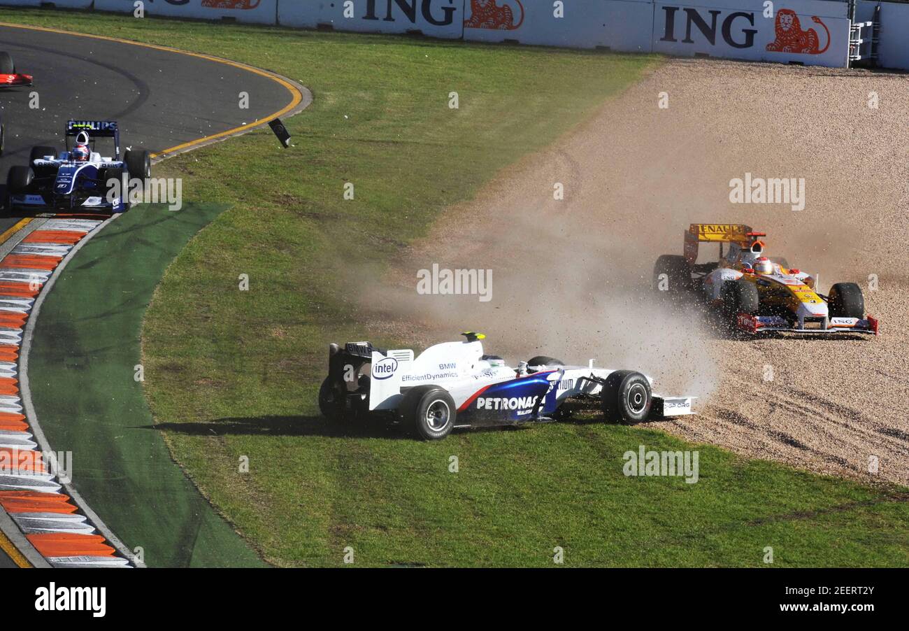 Formula One F1 Grand Prix - Melbourne Grand Prix Circuit, Melbourne - 29/3/09 Renault's
