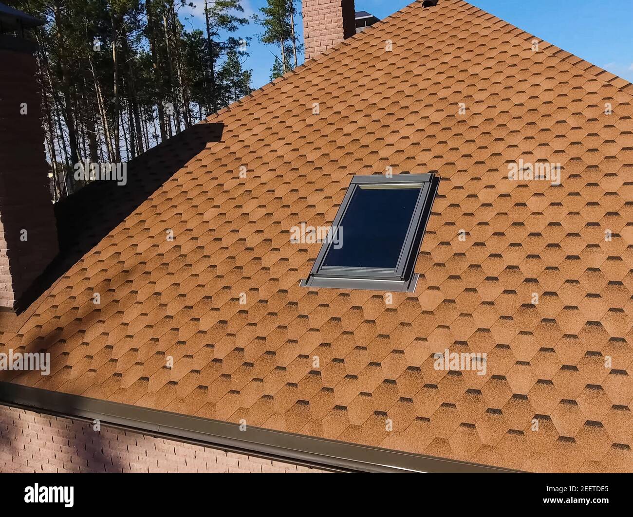 Bituminous roofing Banque de photographies et d'images à haute résolution -  Alamy