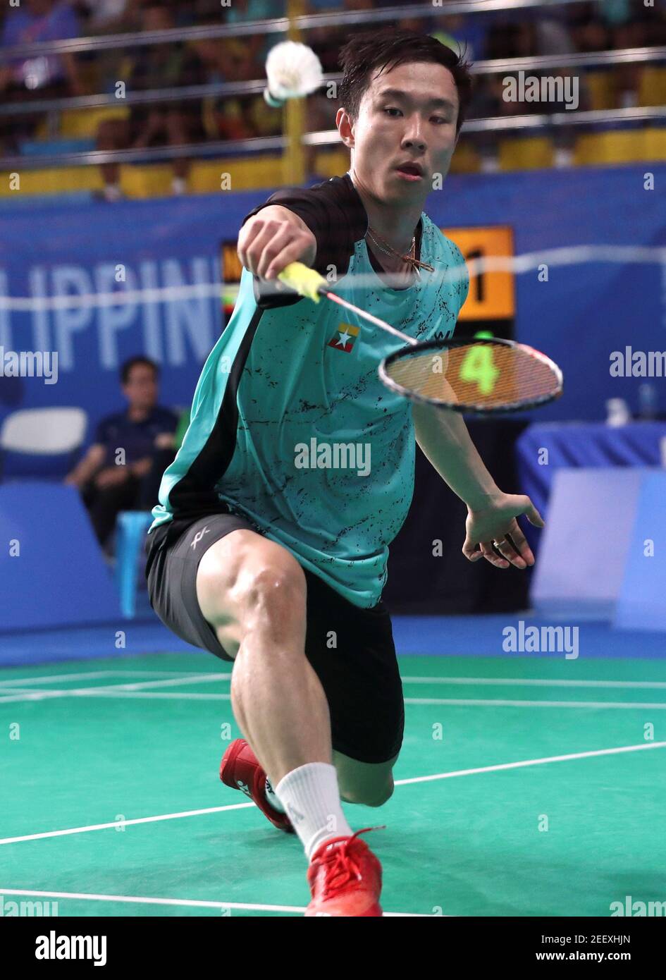 Southeast Asian Games Badminton Muntinlupa Sports Center Muntinlupa Philippines December 1 2019 Myanmar S Naing Phone Pyae