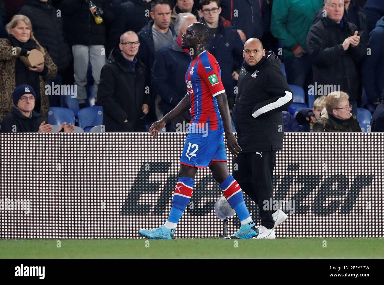 Page 4 - Mamadou Sakho Crystal Palace High Resolution Stock Photography and  Images - Alamy