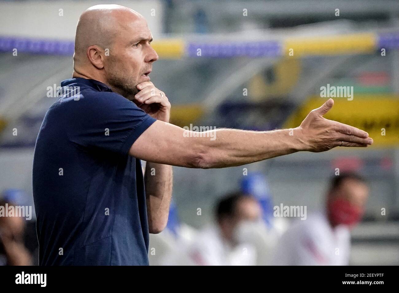 Soccer Football - Bundesliga - TSG 1899 Hoffenheim v FC Cologne - PreZero Arena, Sinsheim, Germany - May 27, 2020  TSG 1899 Hoffenheim coach Alfred Schreuder reacts during the match, as play resumes following the outbreak of the coronavirus disease (COVID-19) Ronald Wittek/Pool via REUTERS  DFL regulations prohibit any use of photographs as image sequences and/or quasi-video Stock Photo