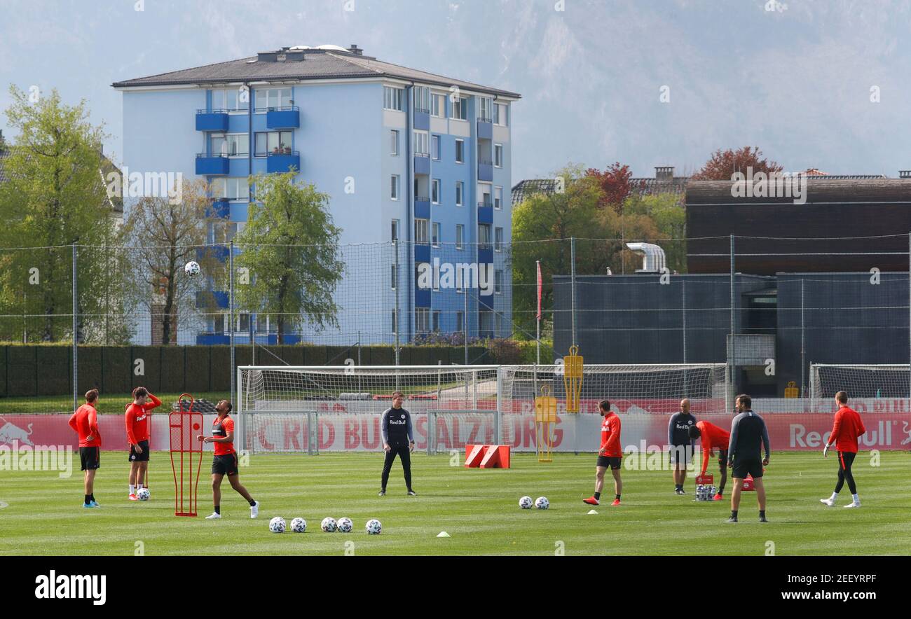 Soccer Football - Red Bull Salzburg Training - Red Bull Trainingszentrum, Salzburg, Austria - April 21, 2020 General view during training despite most sport being cancelled around the world as the spread of coronavirus disease (COVID19) continues. REUTERS/Leonhard Foeger Stock Photo