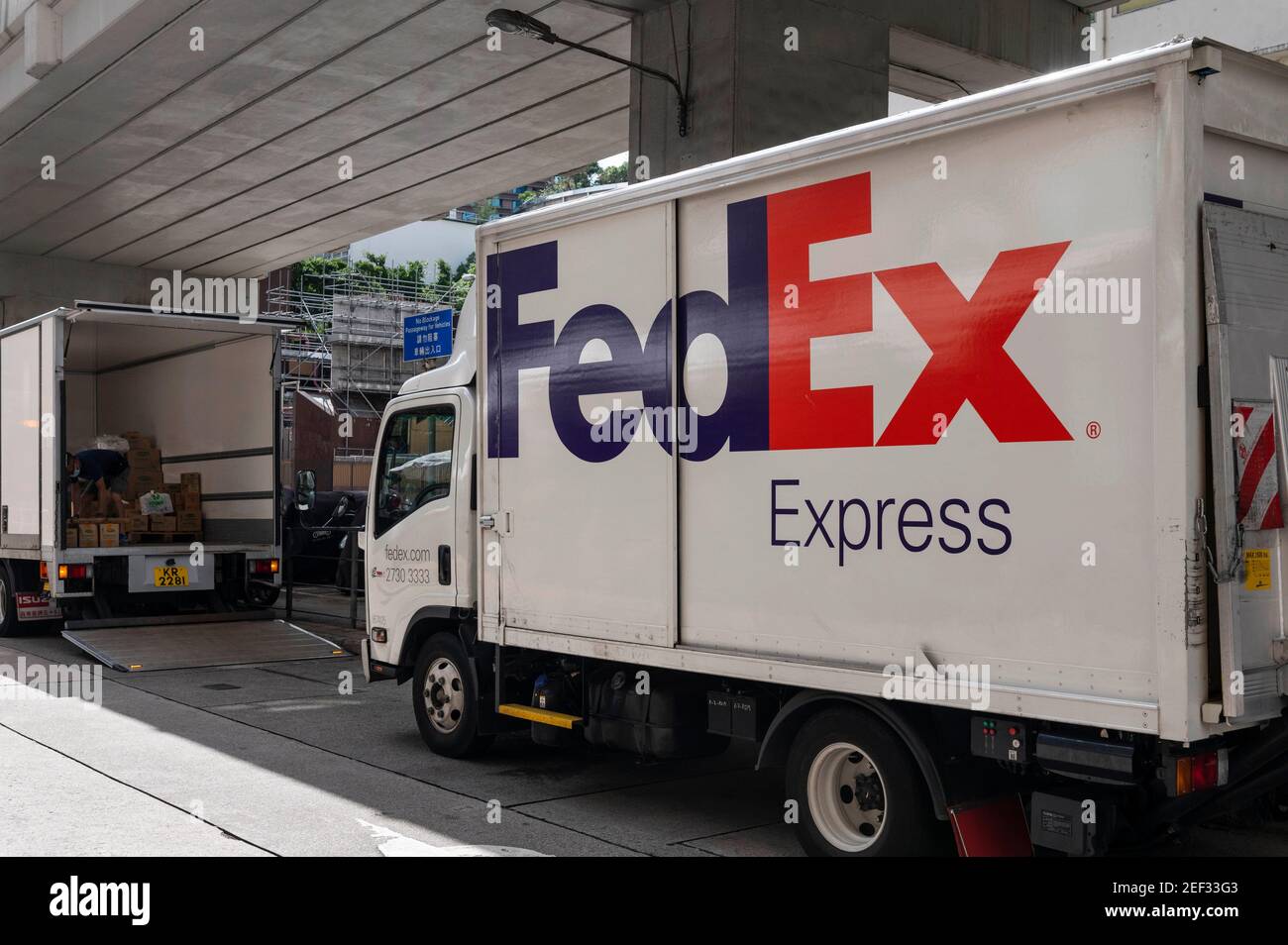 ちな Hong Kong, China. 20th Aug, 2020. American FedEx Express delivery