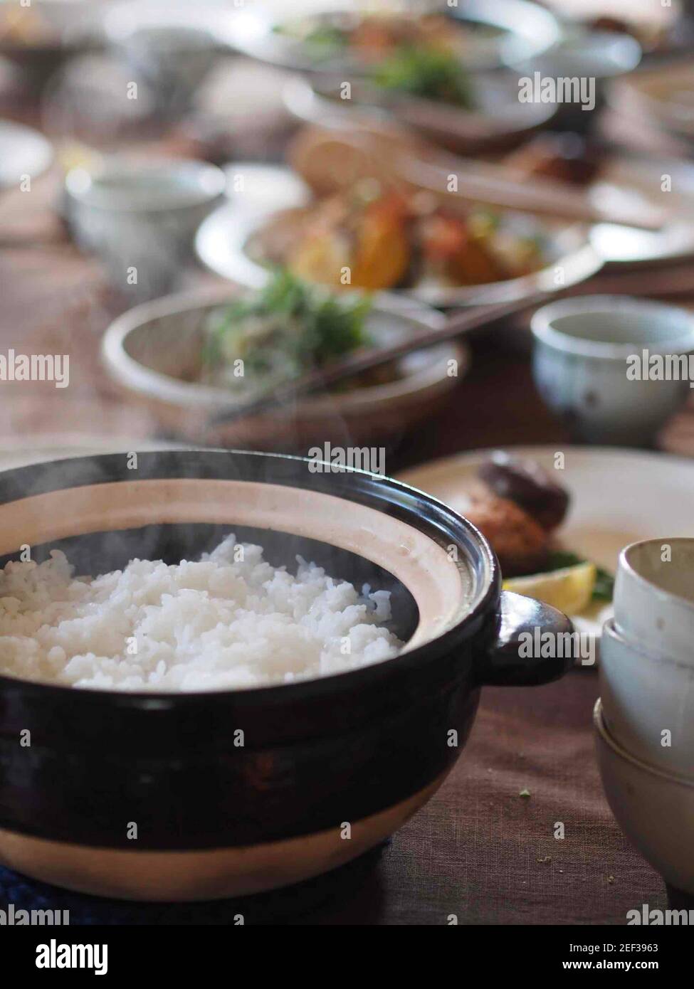 New Rice Cooked in Earthen Pot Stock Photo Alamy