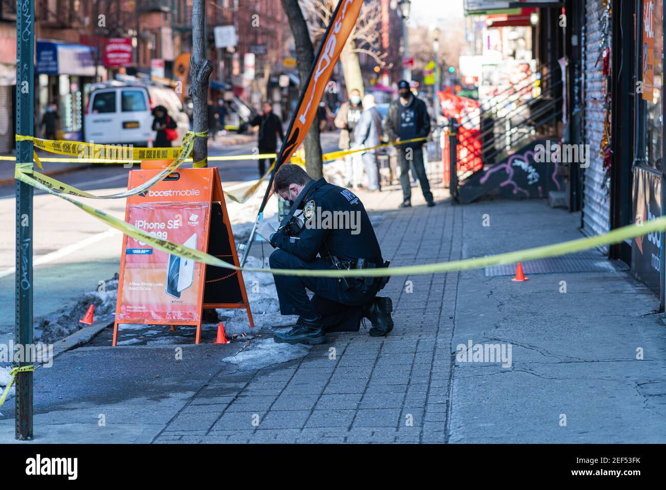 New York City, United States. 16th Feb, 2021. NYC Police investigate ...