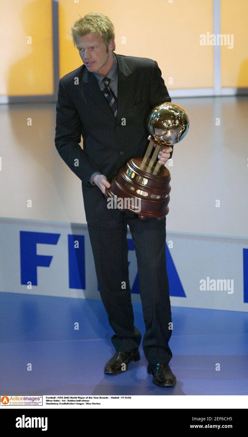 Oliver kahn golden ball hi-res stock photography and images - Alamy
