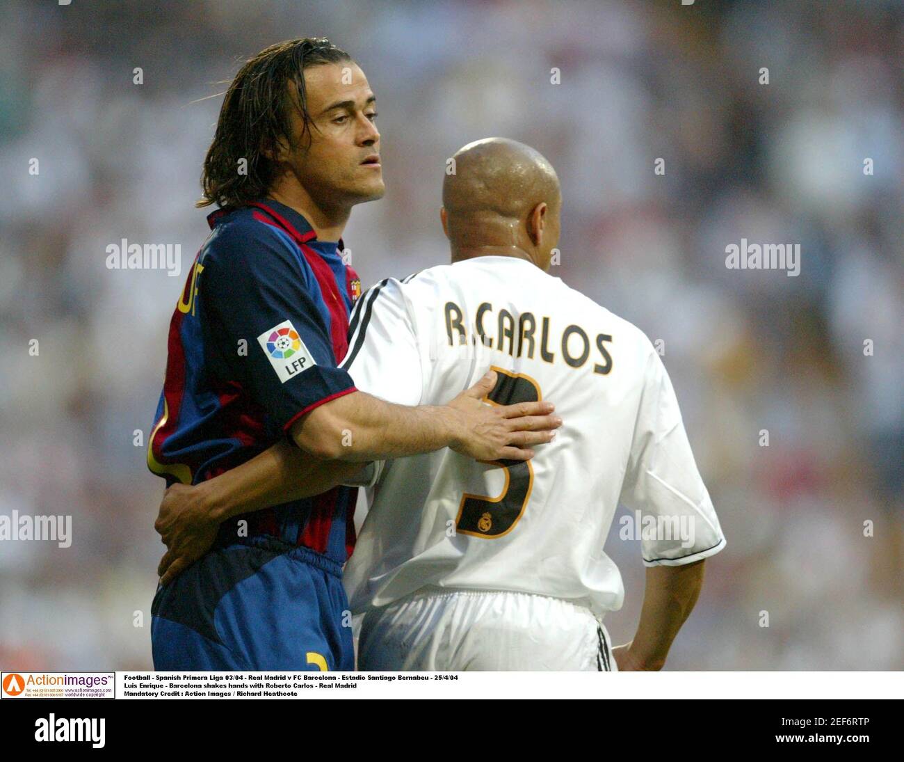 Football Spanish Primera Liga 03 04 Real Madrid V Fc Barcelona Estadio Santiago Bernabeu 25 4 04 Luis Enrique Barcelona Shakes Hands With Roberto Carlos Real Madrid Mandatory Credit Action Images Richard Heathcote Stock Photo Alamy