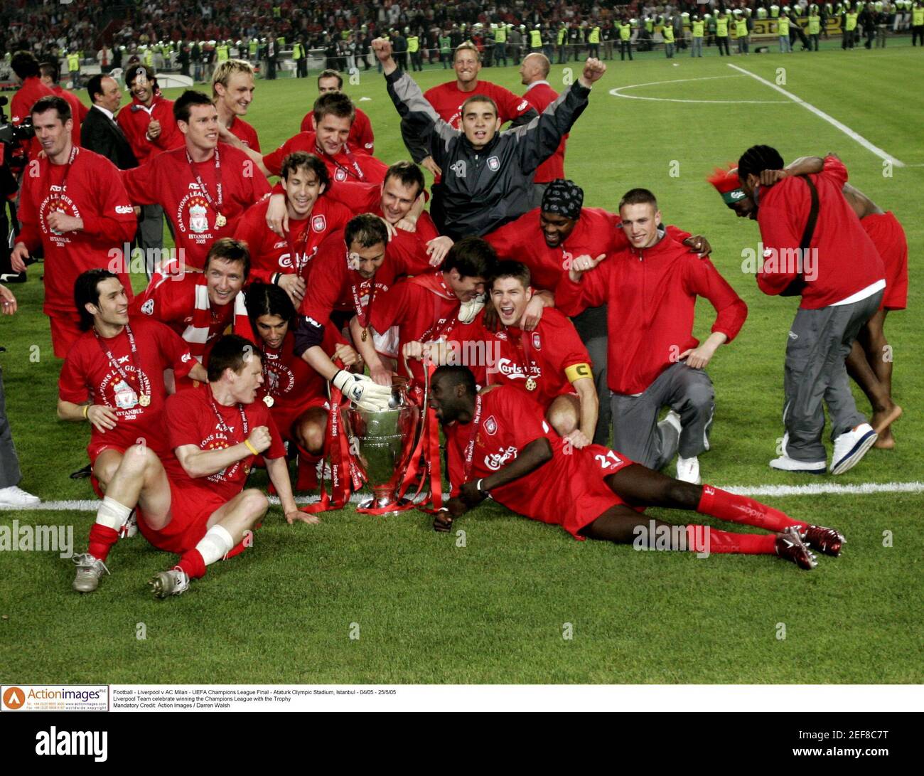 Football - Liverpool v AC Milan - UEFA Champions League Final - Ataturk  Olympic Stadium, Istanbul - 04/05 - 25/