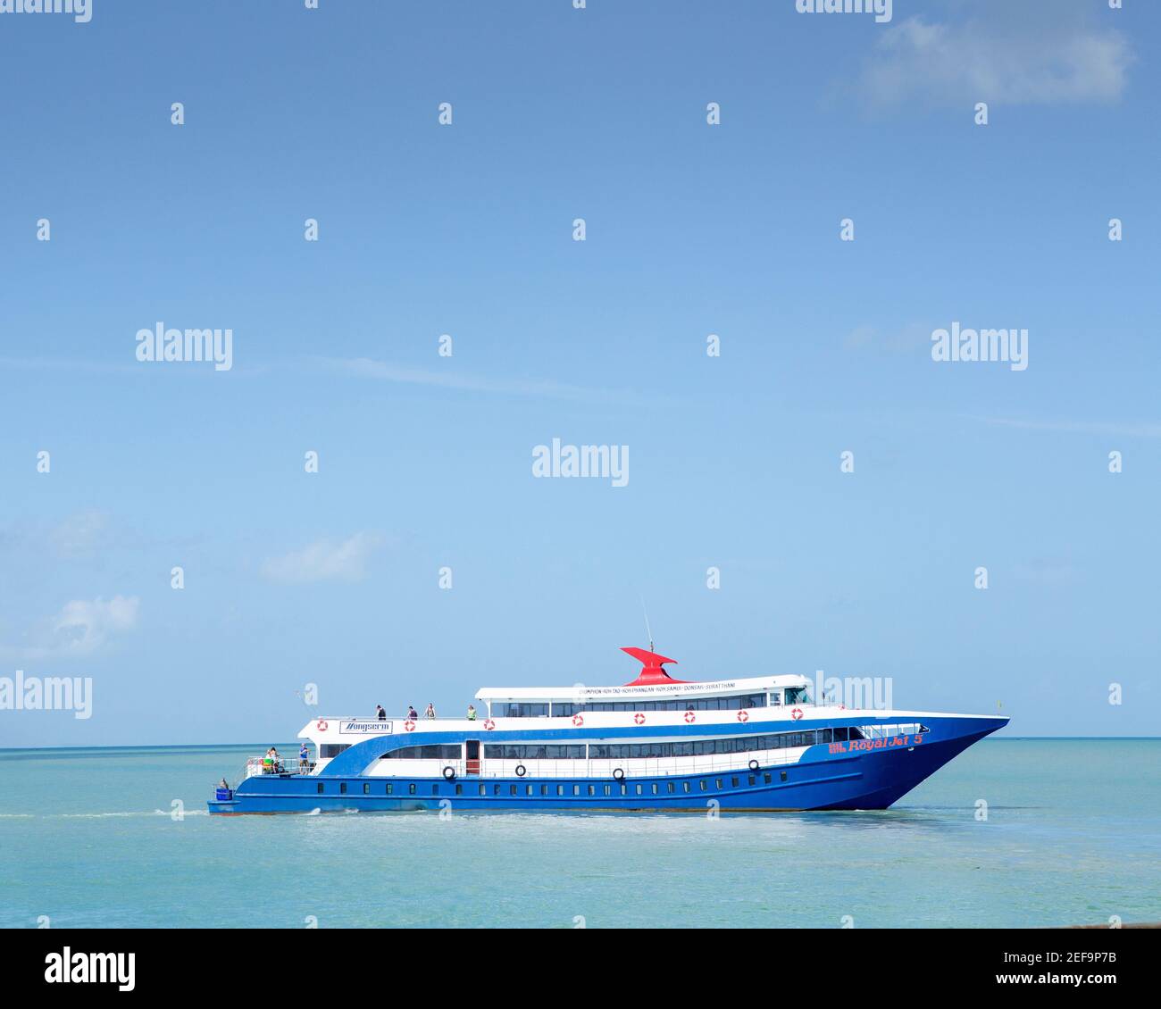 The Songserm express boat to Koh Tao and Koh Pha Ngan, leaving from Matapon Pier, Chumphon, Thailand Stock Photo