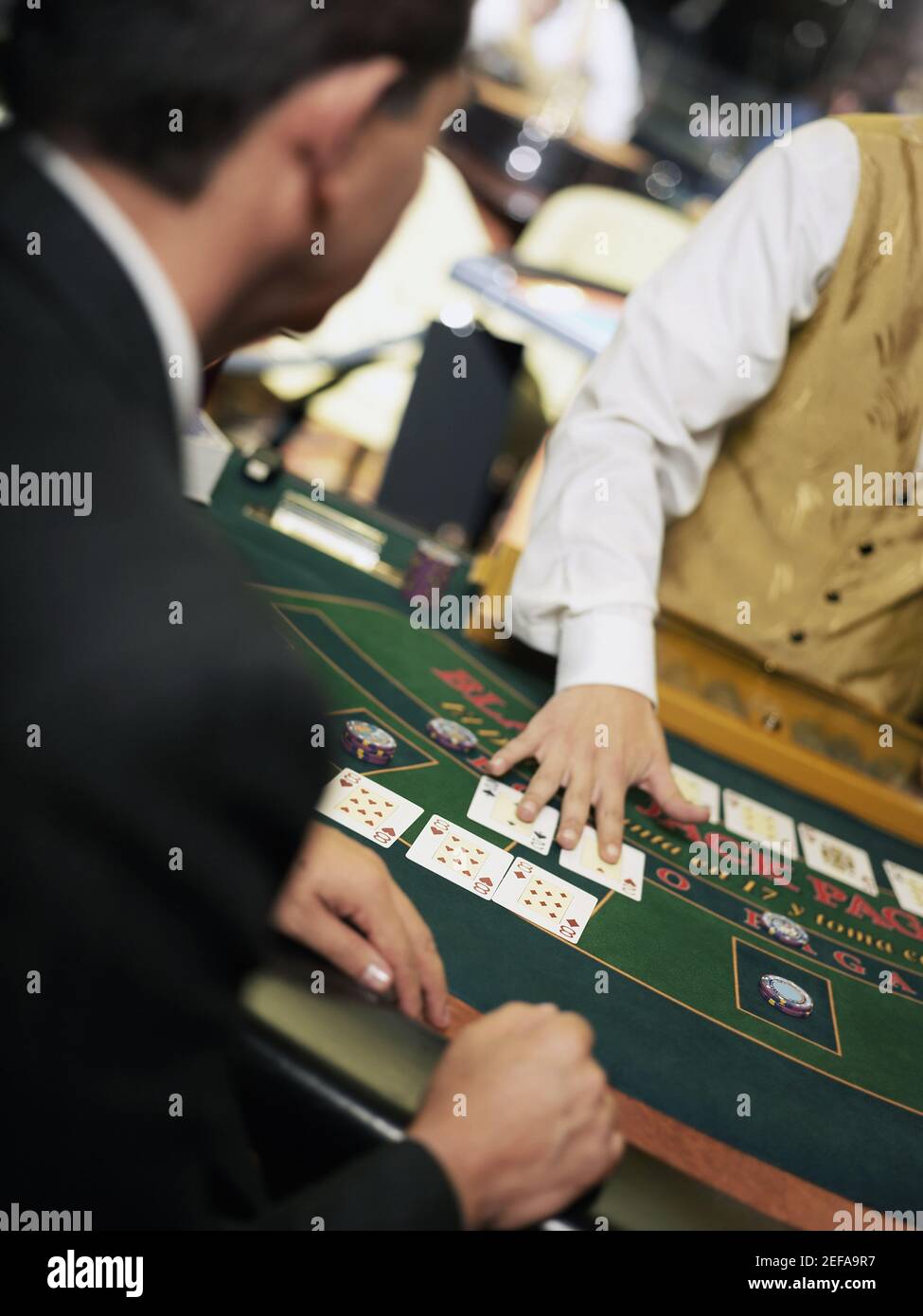 Dealing and playing cards hires stock photography and images Alamy