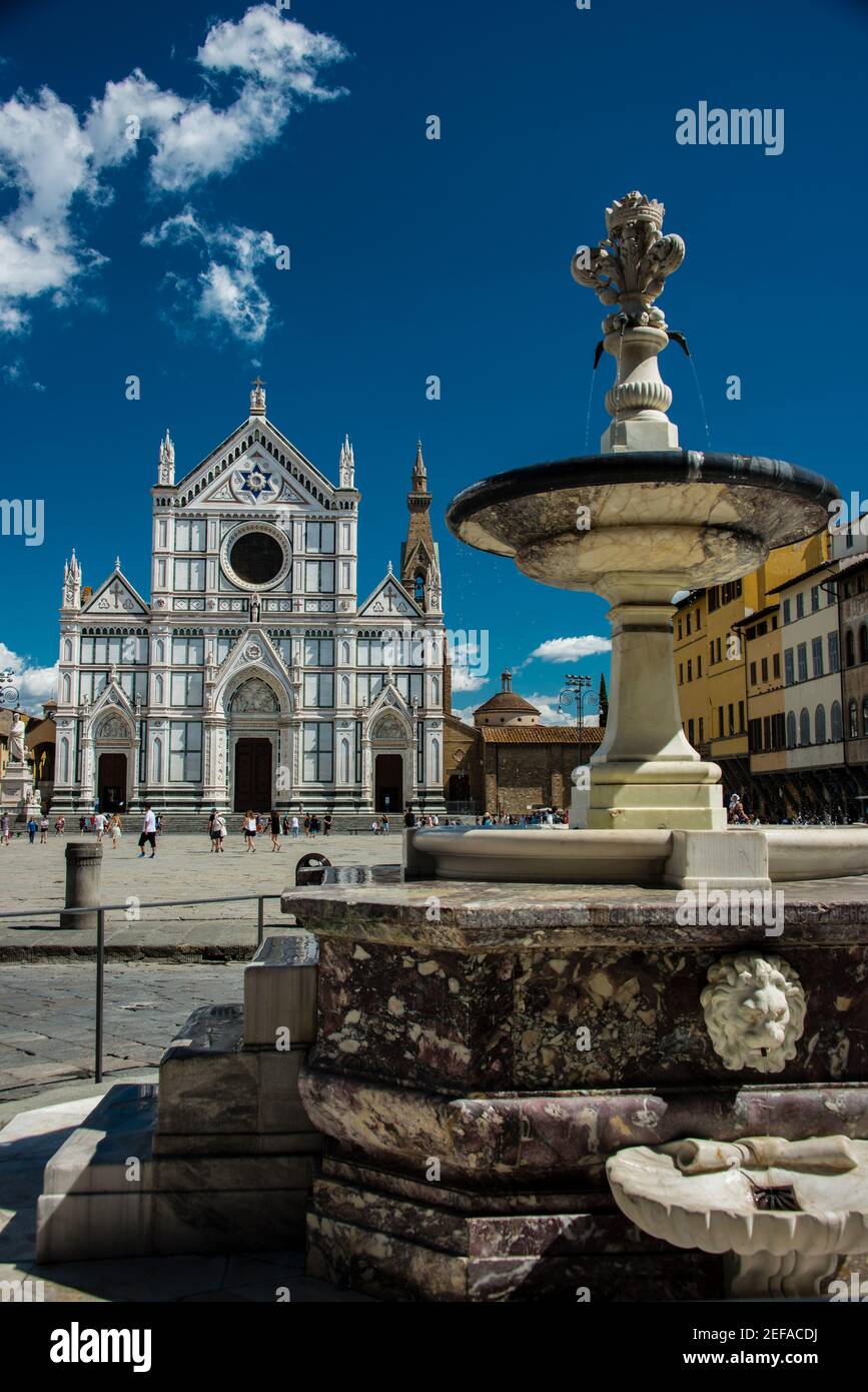 Church of Santa Croce in Firenze - View of the main front from the square, Tuscany, italy Stock Photo