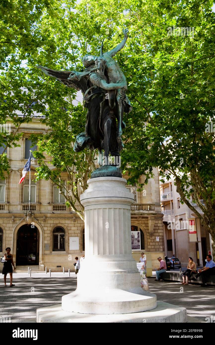 Low angle view of a statue, Place Jean Moulin, Bordeaux, France Stock Photo  - Alamy