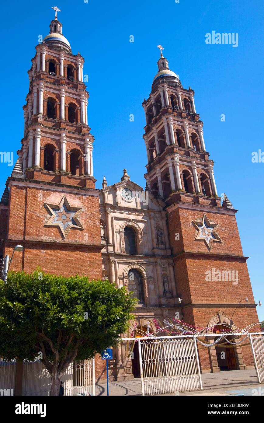 Facade of a church, Iglesia De San Juan Nuevo, Uruapan, Michoacan State, Mexico Stock Photo - Alamy Facade of a church, Iglesia De San Juan Nuevo, Uruapan, Michoacan State, Mexico Stock Photo - Alamy