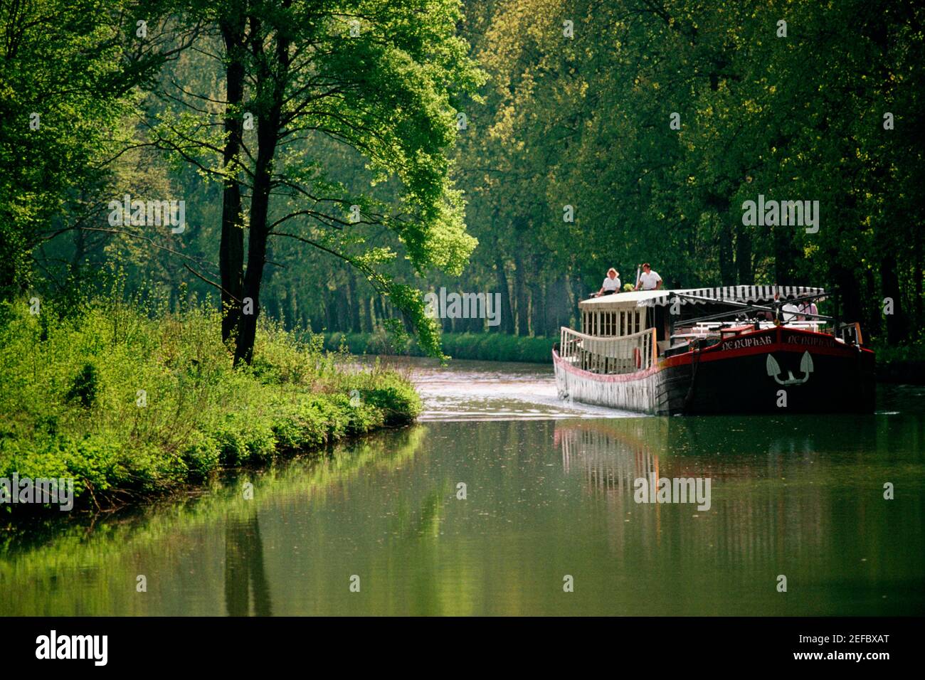 Man And Woman With A Barge High Resolution Stock Photography And Images Alamy Man And Woman With A Barge High Resolution Stock Photography And Images Alamy