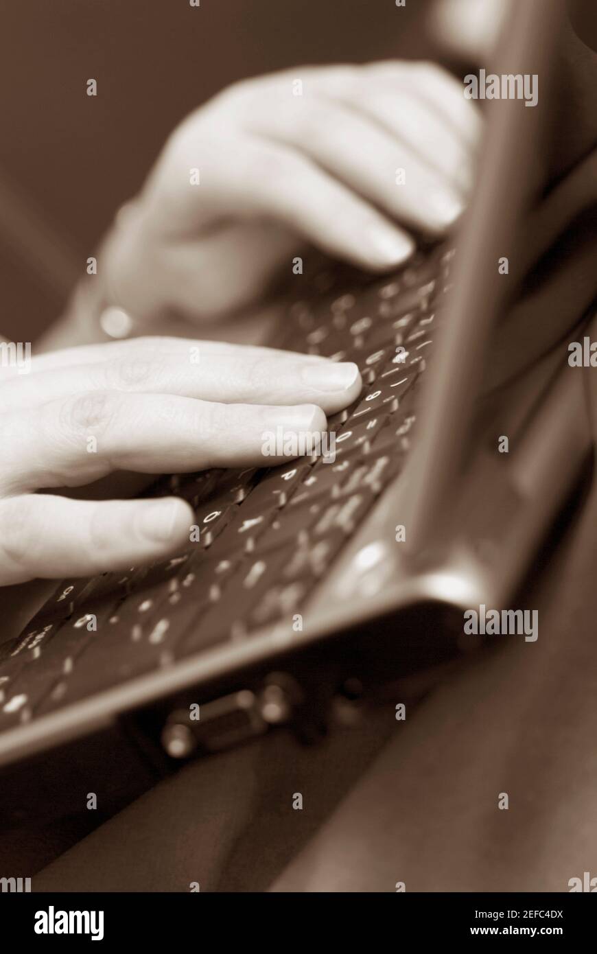 Human hands open laptop typing hi-res stock photography and images - Alamy