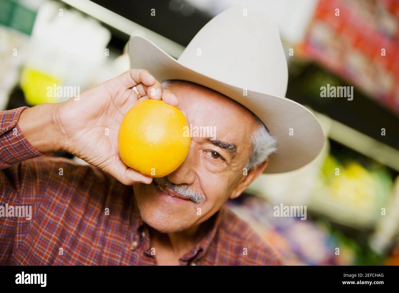 PORTRAIT MAN COWBOY HAT FARM 1960 1960s RETRO Stock Photo - Alamy